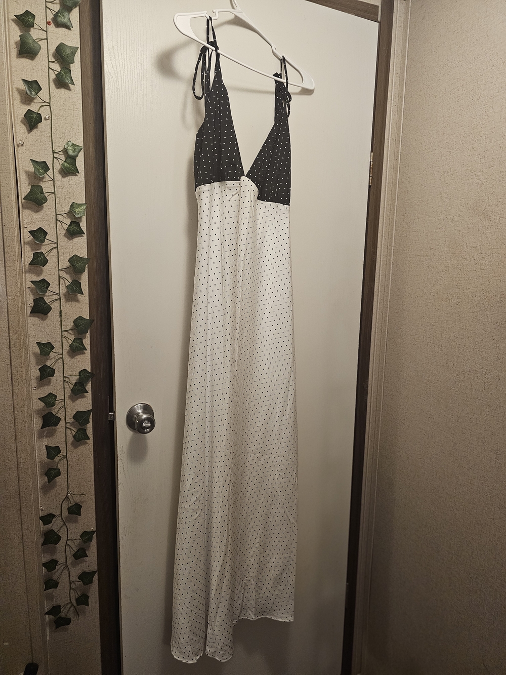 Wild Fable Black and White Polka Dot Maxi Dress White & Black Large